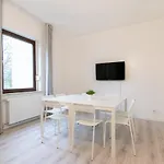 Tolstov - 4 - 30 Min Messe Dus Duisburg