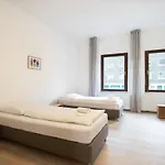 Tolstov - 4 - 30 Min Messe Dus Apartamento Duisburg