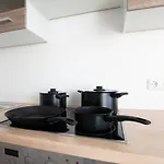 Tolstov - 4 - 30 Min Messe Dus Apartment *