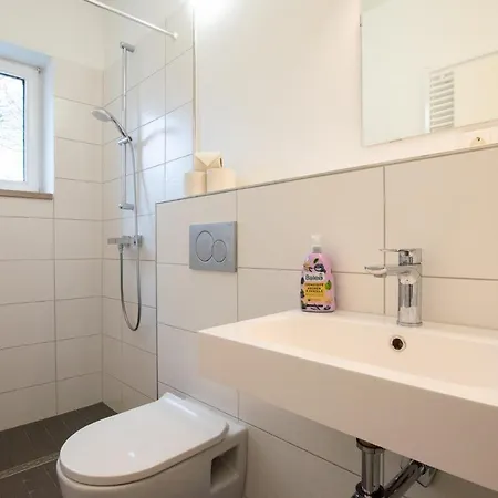 Lägenhet Tolstov - 4 - 30 Min Messe Dus *