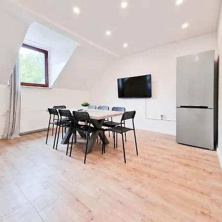 Apartment Tolstov - 3 Or 4 - 30 Min Messe Dus *