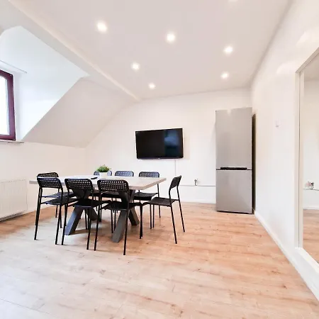 Apartment Tolstov - 3 Or 4 - 30 Min Messe Dus *