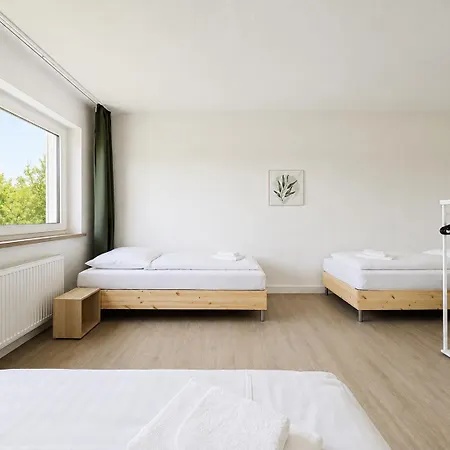 Tolstov - 3 Or 4 - 30 Min Messe Dus Apartment