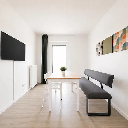Tolstov - 3 Or 4 - 30 Min Messe Dus Appartement *