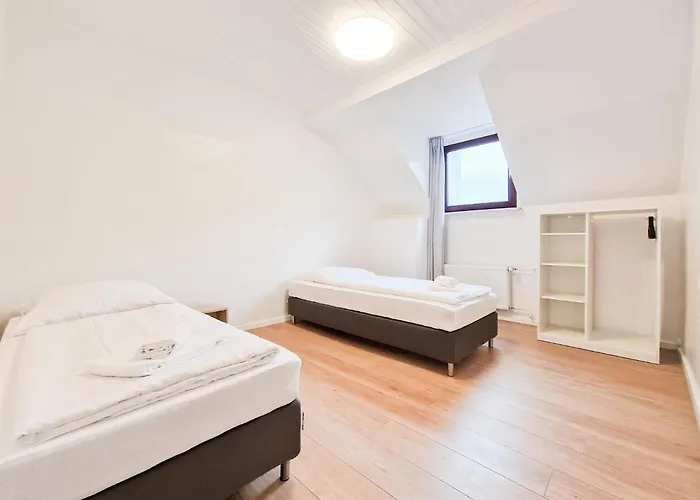 Tolstov - 4 - 30 Min Messe Dus Appartement