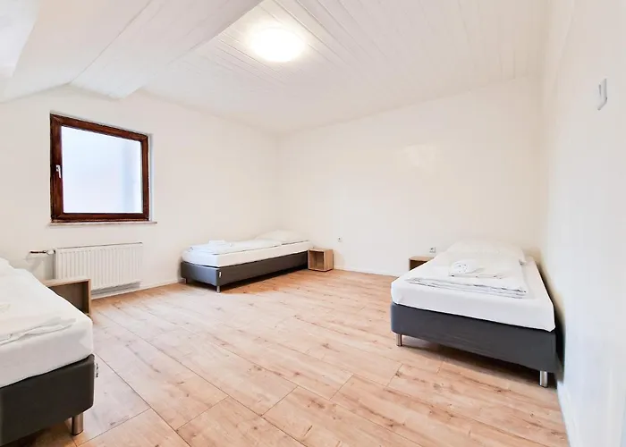 Tolstov - 4 - 30 Min Messe Dus * Duisburg